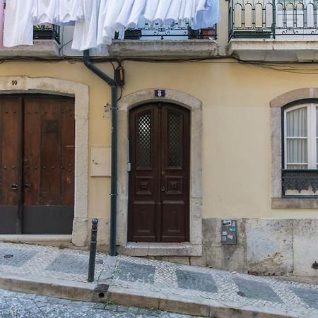 Lovelystay - Chiado 2 Bedroom Charm! Lisbon Exterior photo