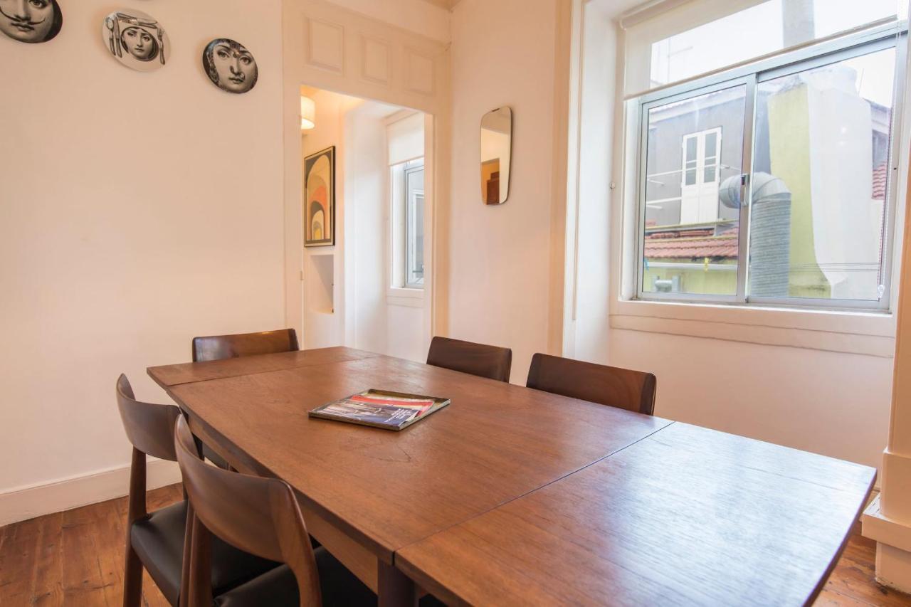 Lovelystay - Chiado 2 Bedroom Charm! Lisbon Exterior photo