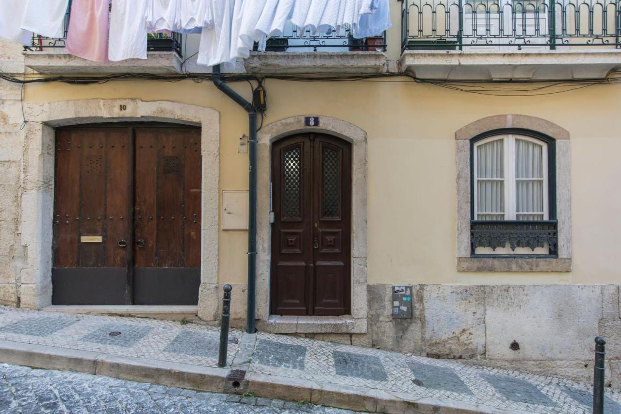 Lovelystay - Chiado 2 Bedroom Charm! Lisbon Exterior photo